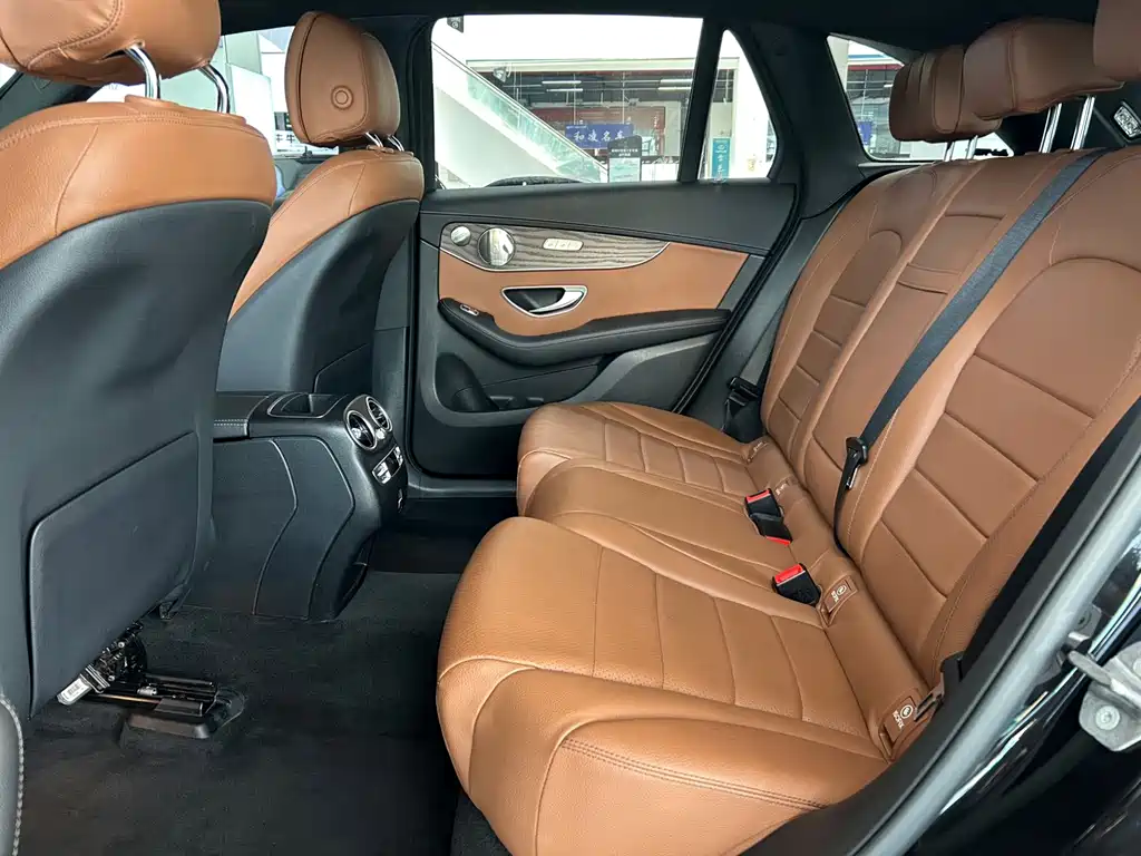 Mercedes-Benz GLC 2021