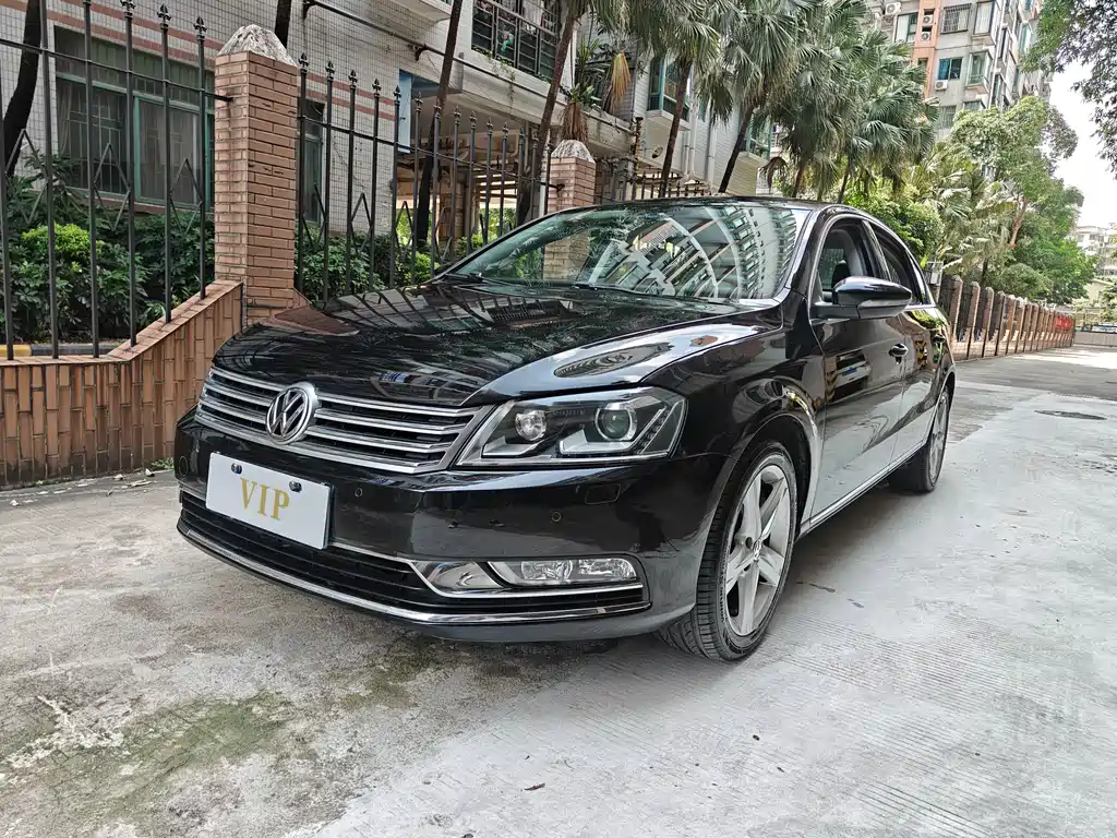 Volkswagen Magotan 2016