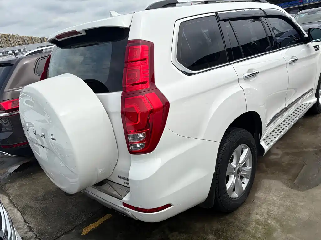 Haval H9 2015 — фото 18