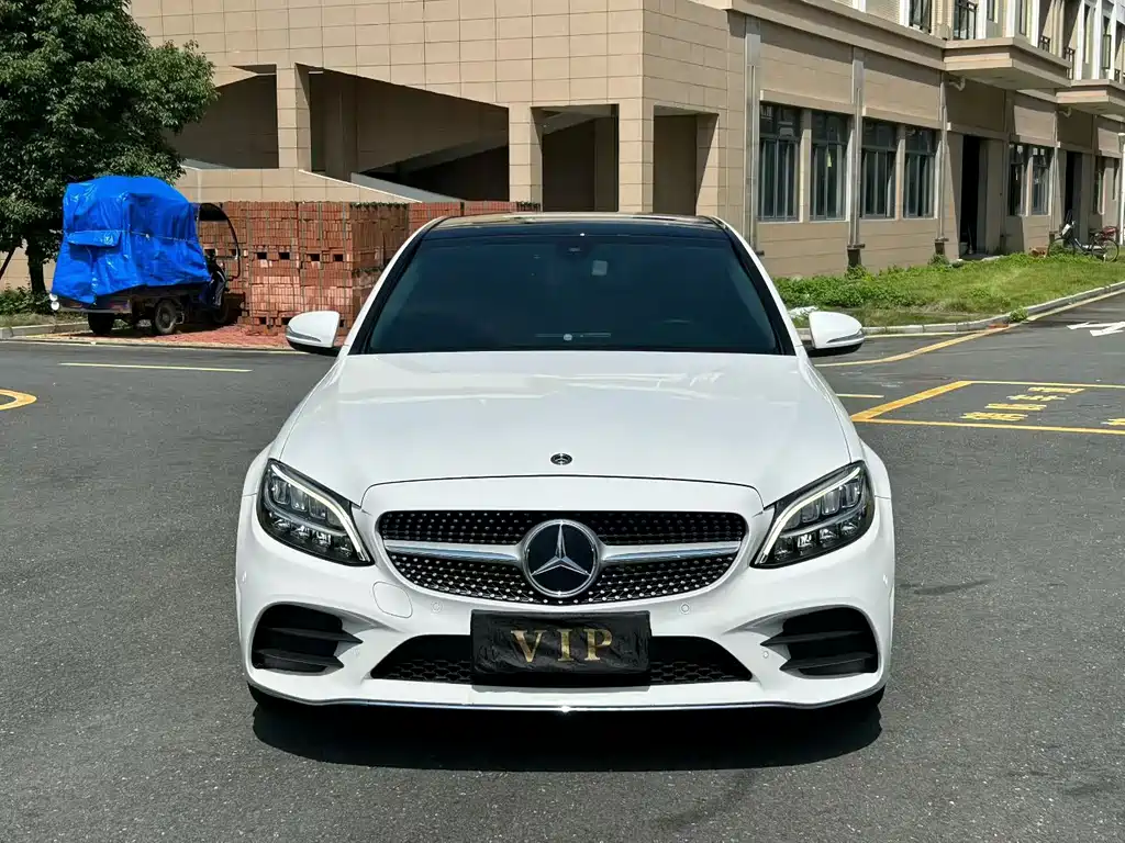Mercedes-Benz C-Class 2019
