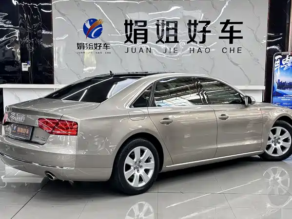 Audi A8 2013
