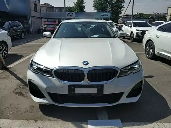 BMW 3 Series 2021