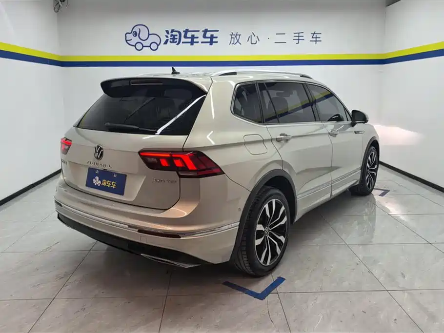 Volkswagen Tiguan L 2021 — фото 3