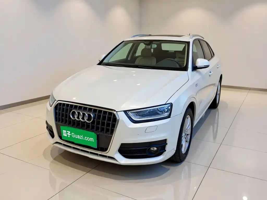 Audi Q3 2016 — фото 1