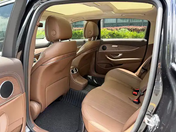 Mercedes-Benz E-Class 2020