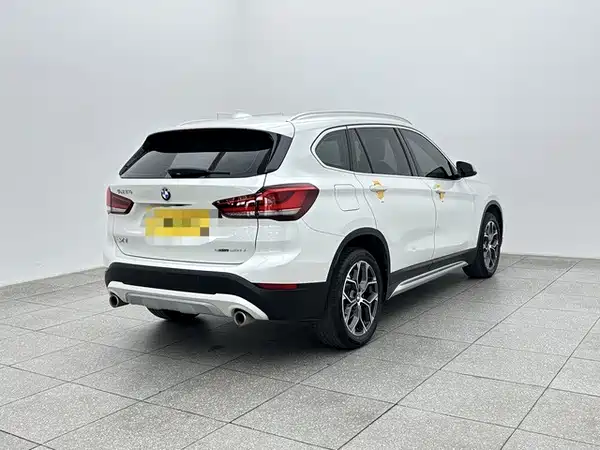 BMW X1 2021