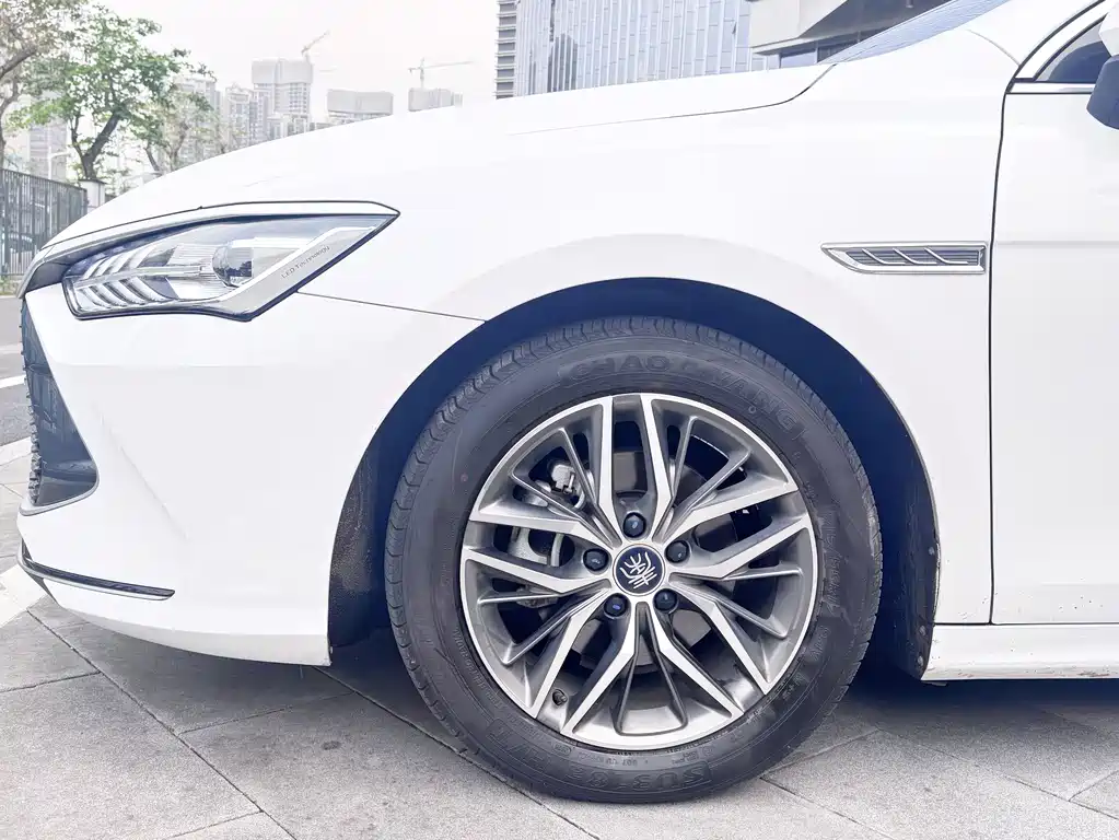 BYD Qin PLUS 2021 — фото 26