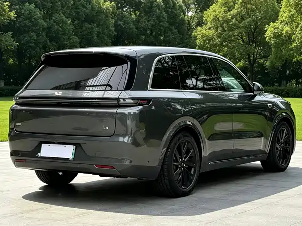 Li Auto L8 2023