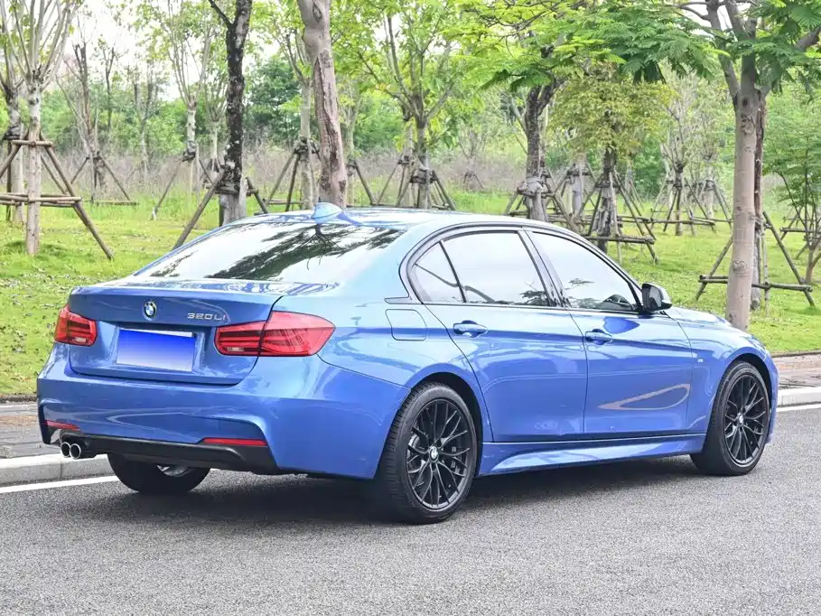 BMW 3 Series 2017