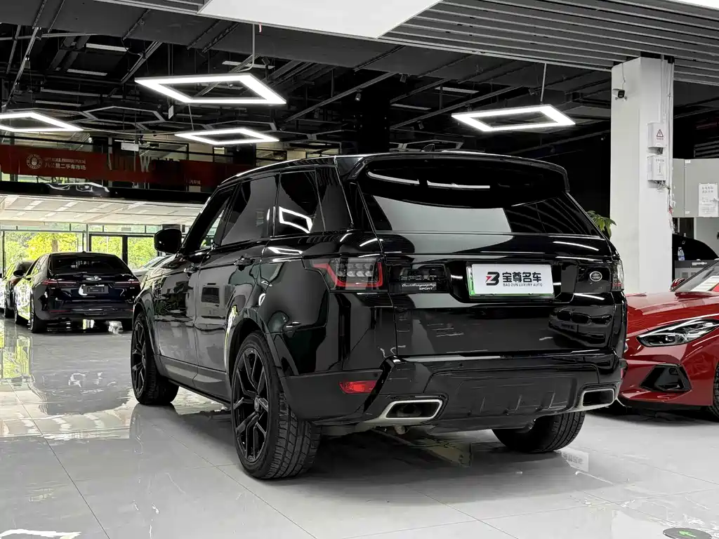 Land Rover Range Rover Sport New Energy 2020 — фото 11