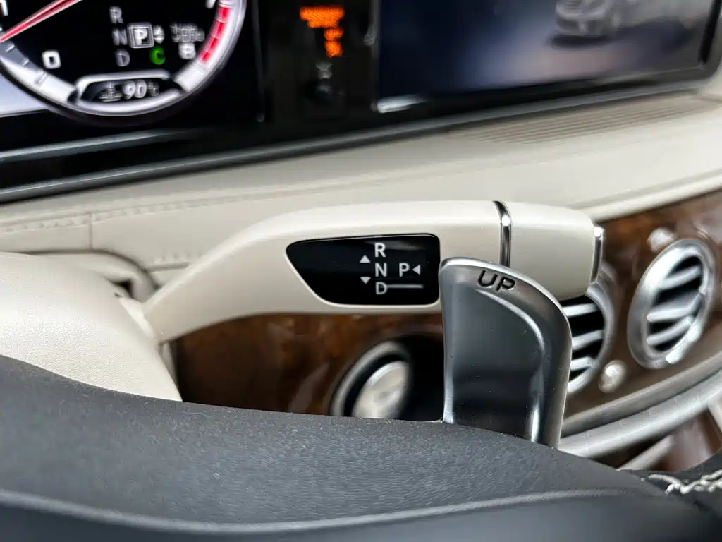 Mercedes-Benz S-Class AMG 2016 — фото 13