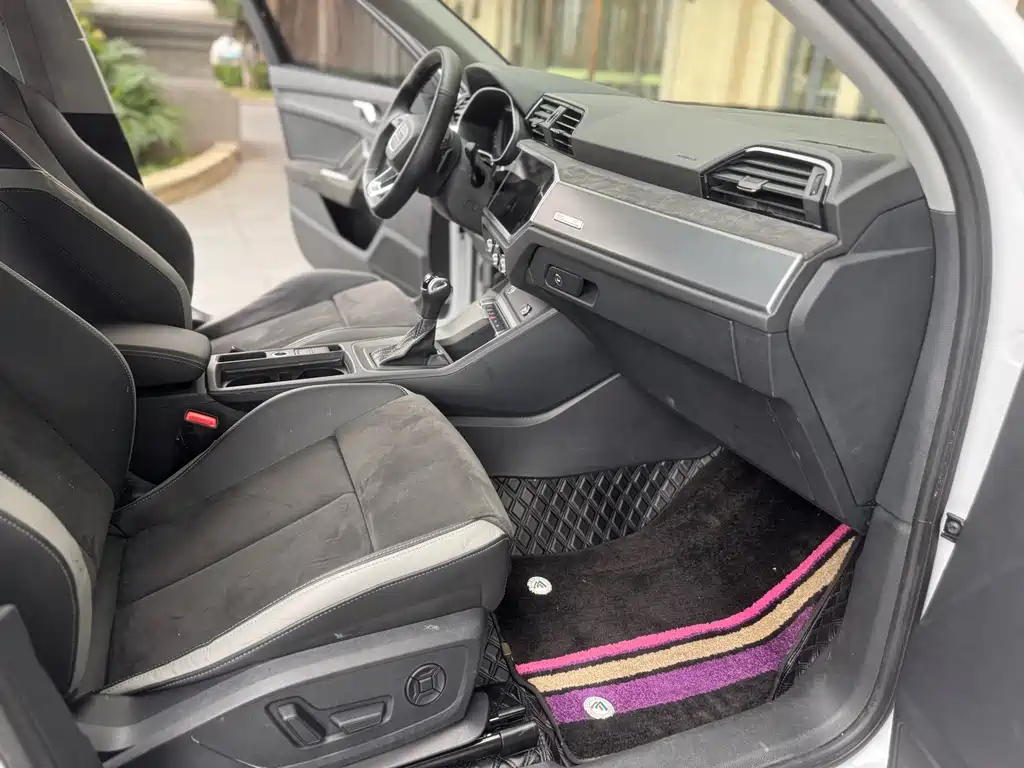 Audi Q3 2021