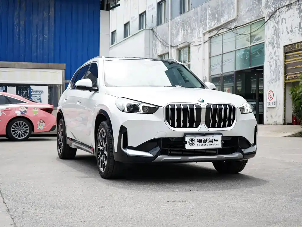BMW X1 2025 — фото 3