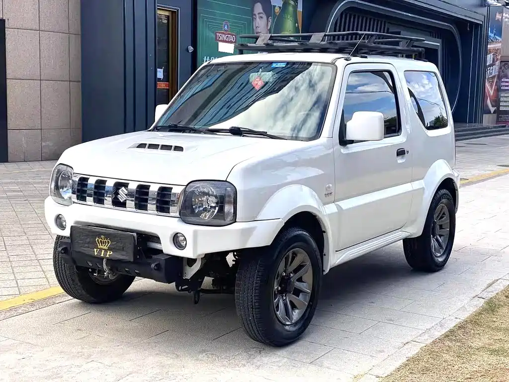 Suzuki Jimny 2017 — фото 1
