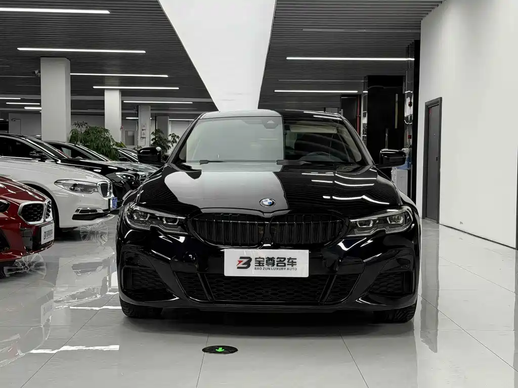 BMW 3 Series 2022