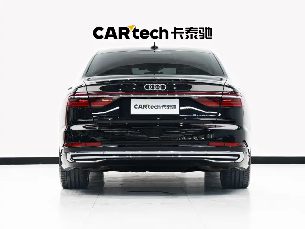 Audi A8 2022 — фото 22