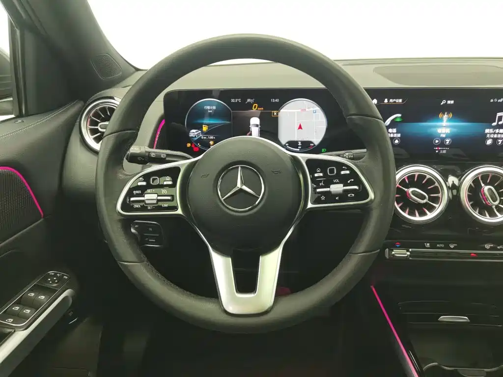 Mercedes-Benz GLB 2021 — фото 11