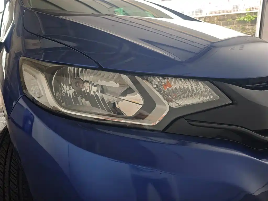 Honda Fit 2016 — фото 10