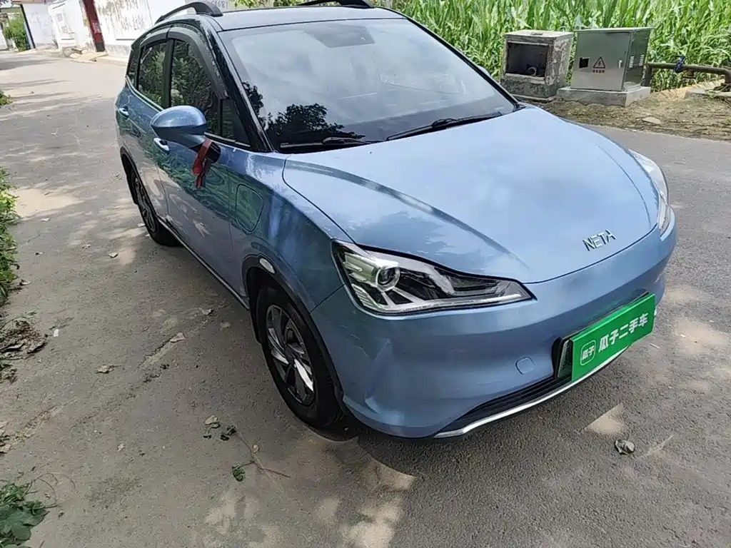 Neta V 2022