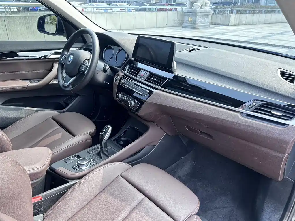 BMW X1 2021 — фото 17