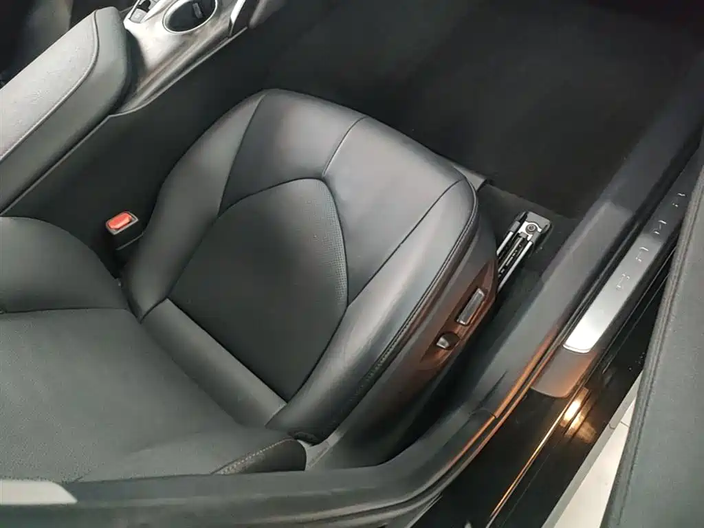 Toyota Camry 2023 — фото 25