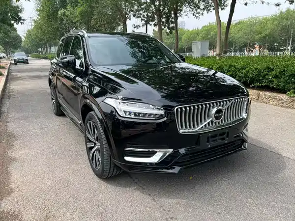 Volvo XC90 2022