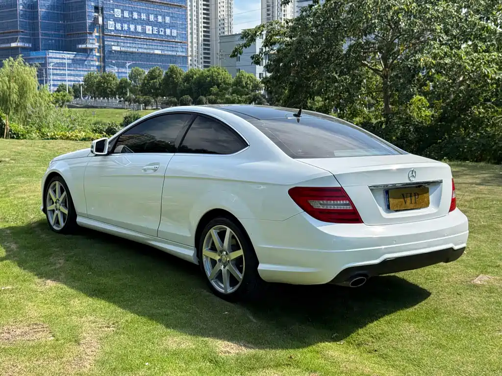 Mercedes-Benz C-Class 2015