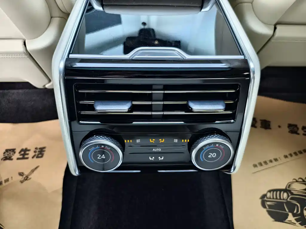 Land Rover Range Rover 2024 — фото 10