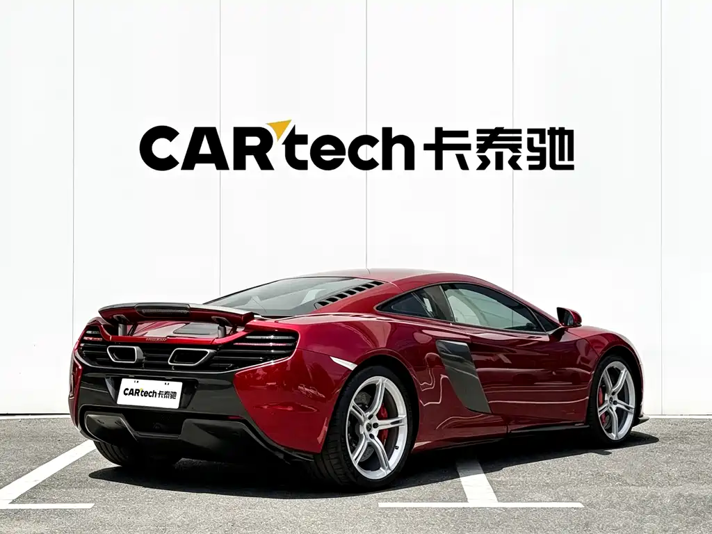McLaren 650S 2017 — фото 16