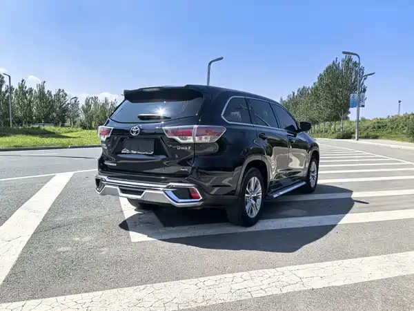 Toyota Highlander 2017