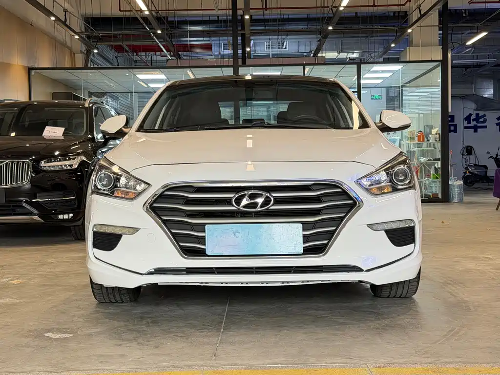 Hyundai Mistra 2017 — фото 3