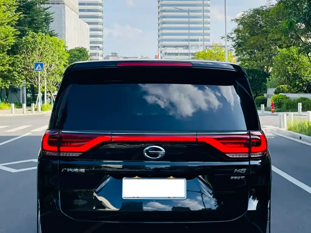 GAC Trumpchi M8 2022 — фото 15