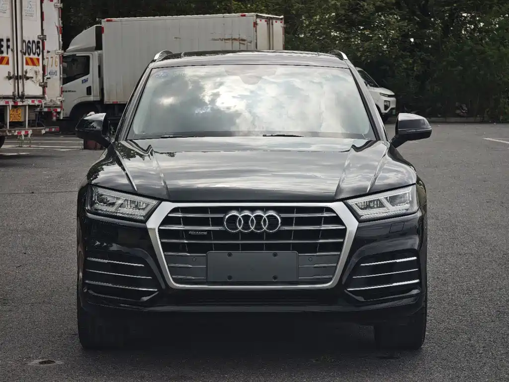 Audi Q5L 2019 — фото 2