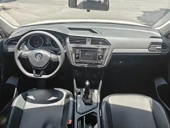 Volkswagen Tiguan L 2019
