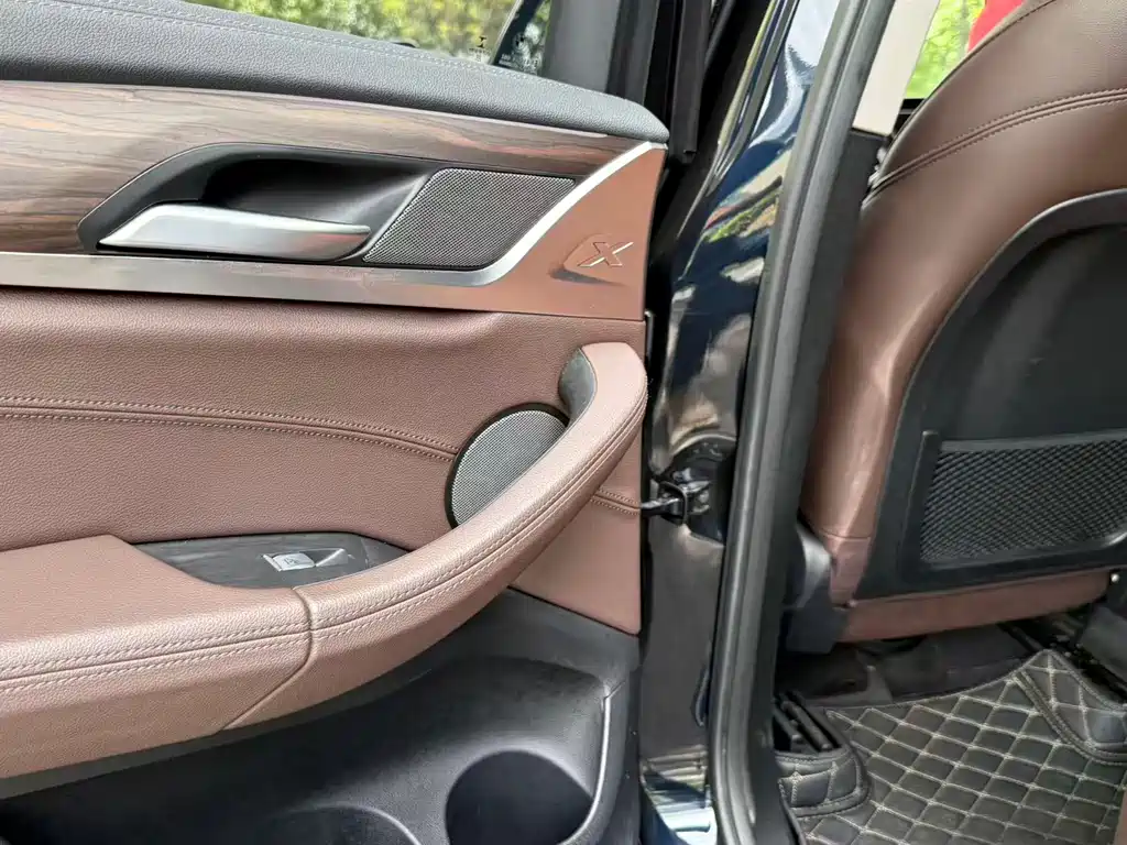BMW X3 2020 — фото 10