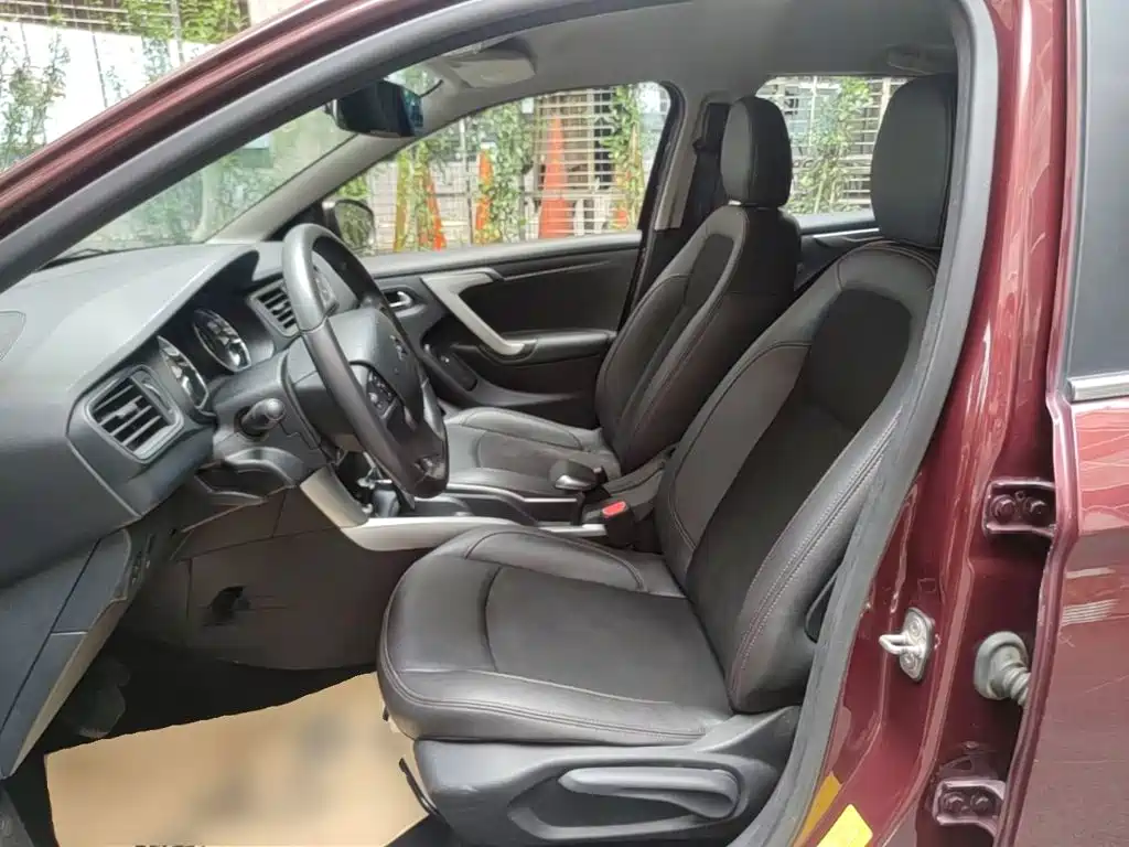 Citroen C3-XR 2015 — фото 15