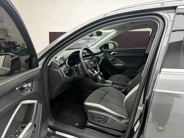 Audi Q3 2023