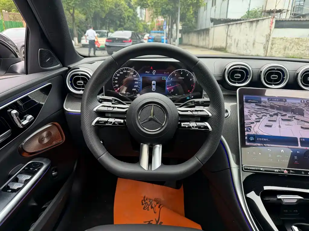 Mercedes-Benz C-Class 2023 — фото 14