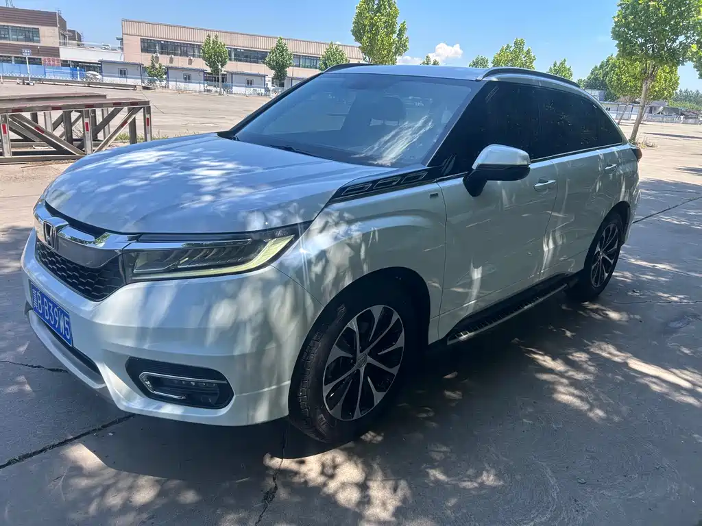 Honda Avancier 2018 — фото 1