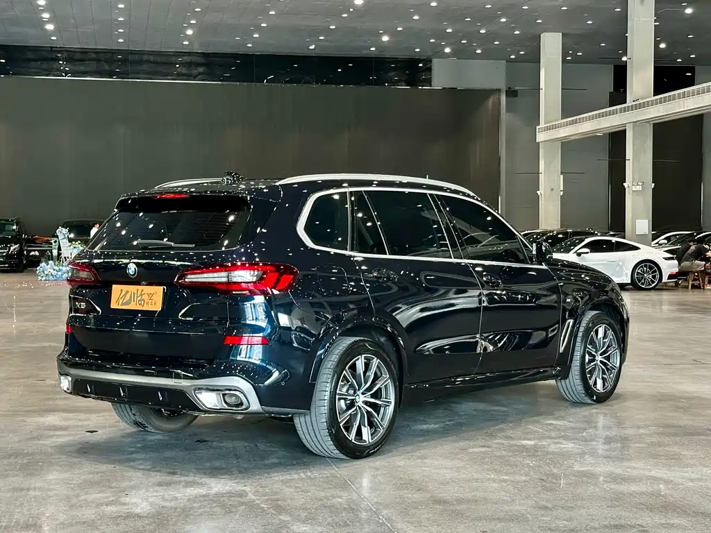 BMW X5 2023 — фото 17