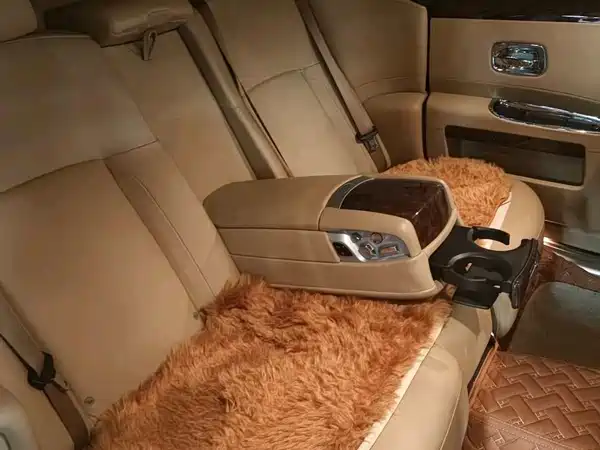 Rolls-Royce Ghost 2010