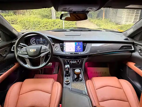 Cadillac CT6 2022