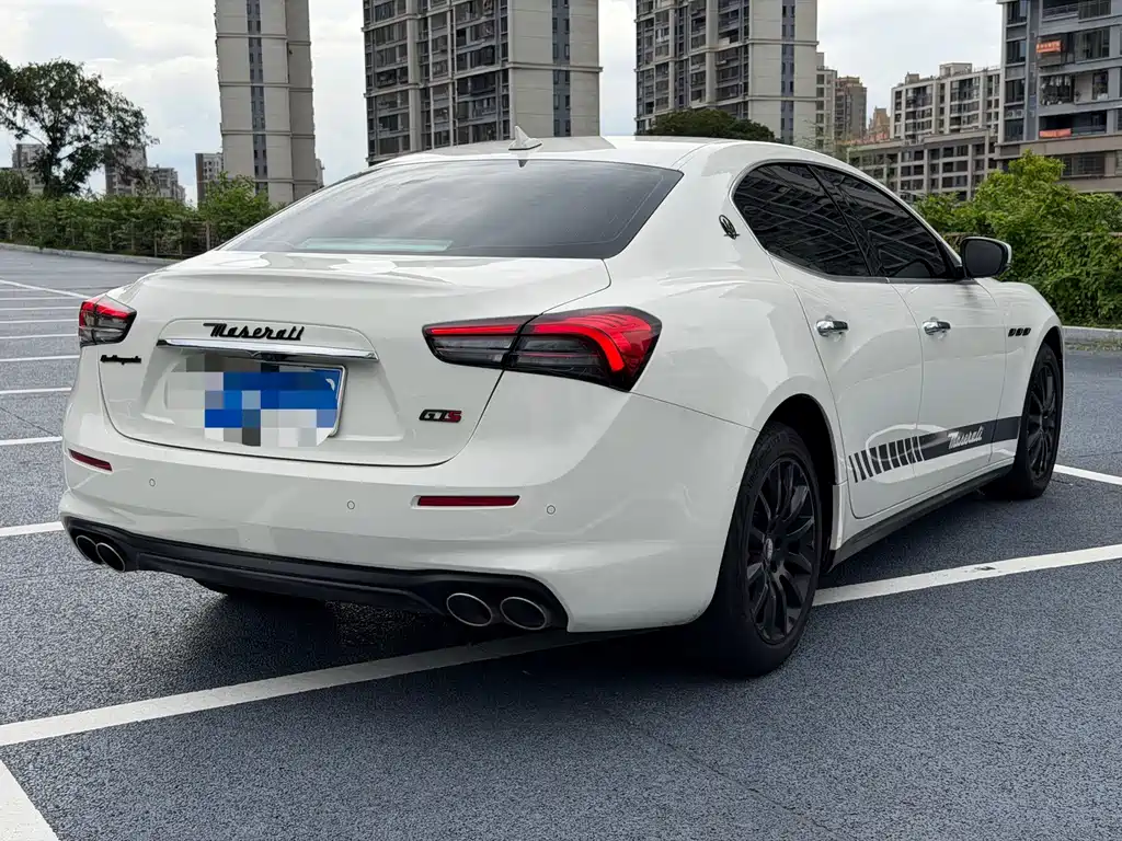 Maserati Ghibli 2021 — фото 4