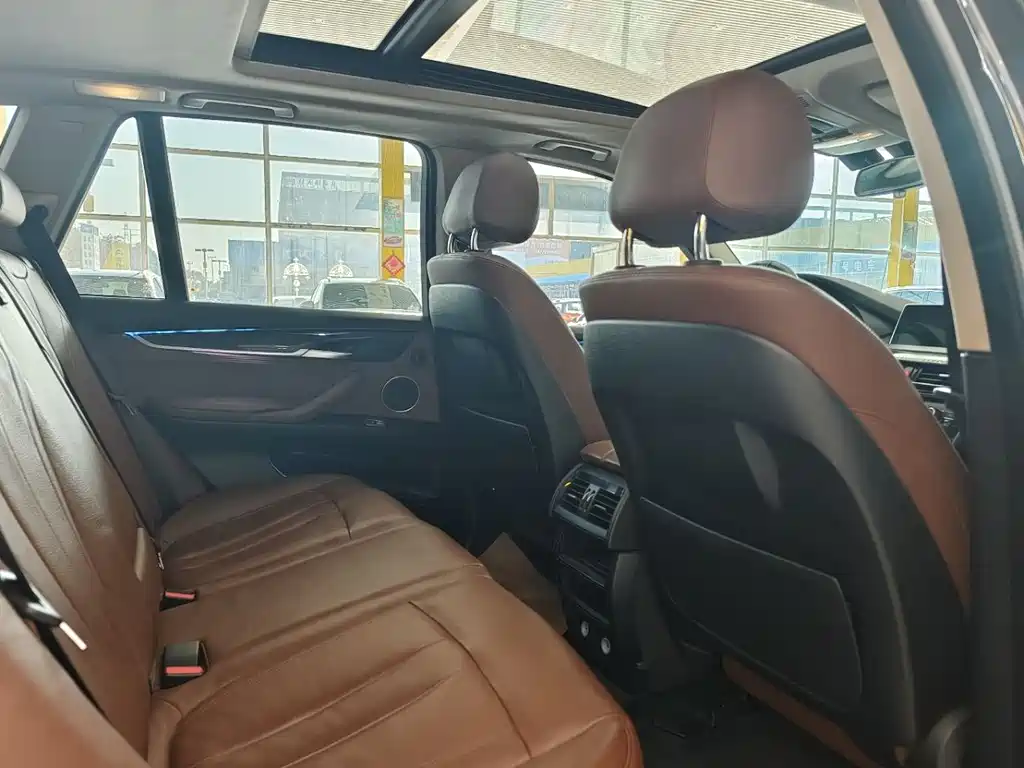 BMW X5 2015 — фото 12