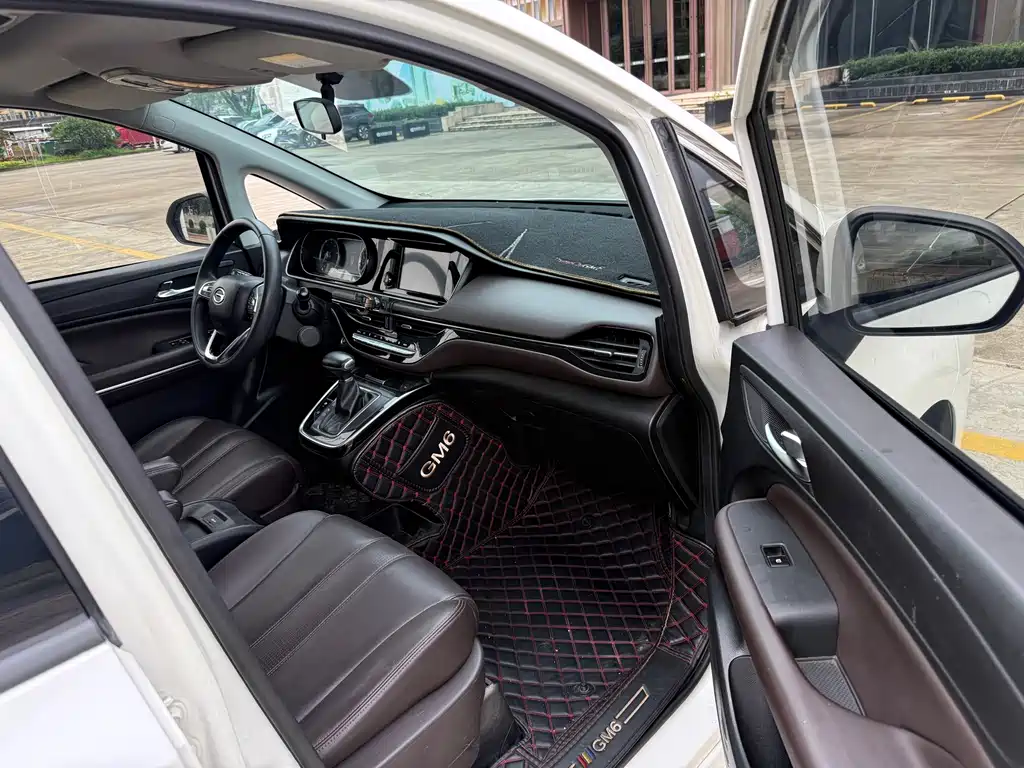 GAC Motor Trumpchi M6 2019 — фото 20