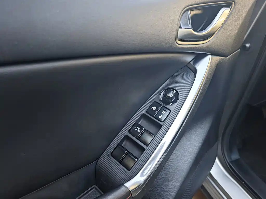 Mazda CX-5 2015 — фото 11