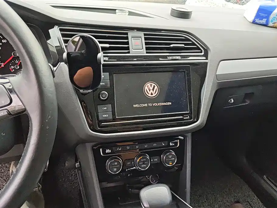 Volkswagen Tiguan L PHEV 2019 — фото 13