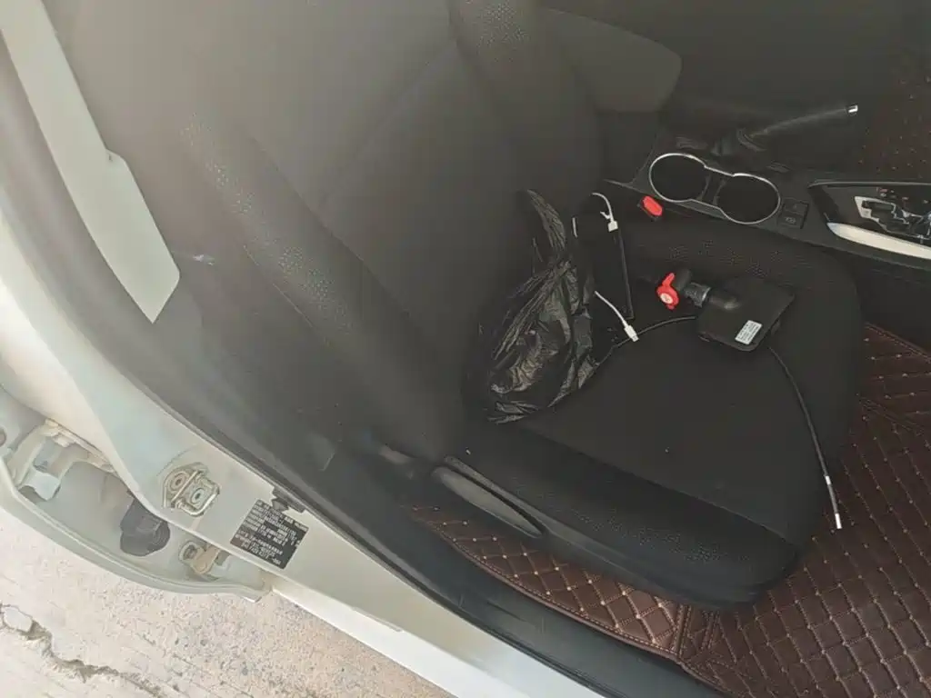 Toyota Corolla 2019 — фото 25