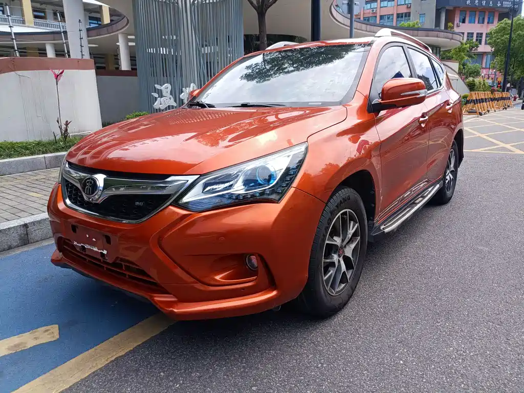 BYD Song 2016