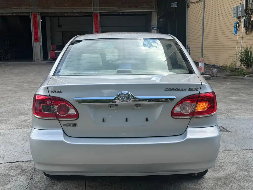 Toyota Corolla 2011